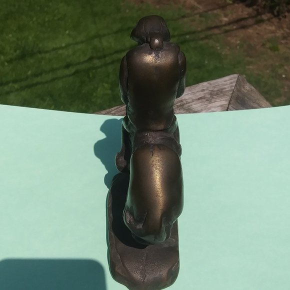 Very solid heavy metal bookend End of Trail horse and rider - Picture 14 of 15